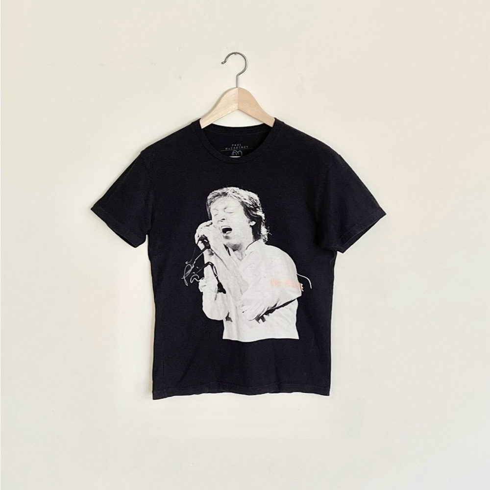 Paul McCartney One on One 2016 Tour Black T Shirt Adult size Small